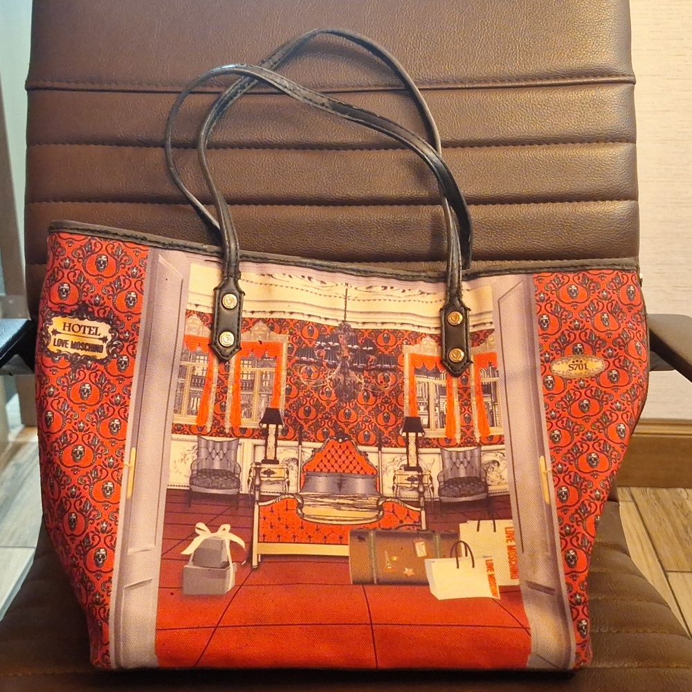 LOVE MOSCHINO Handbag
